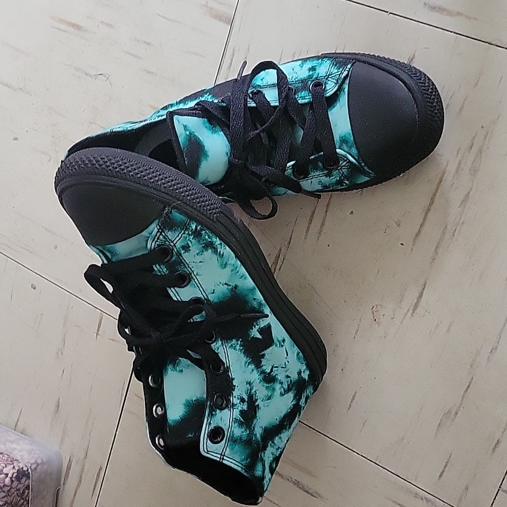 Raad size 6 trainer